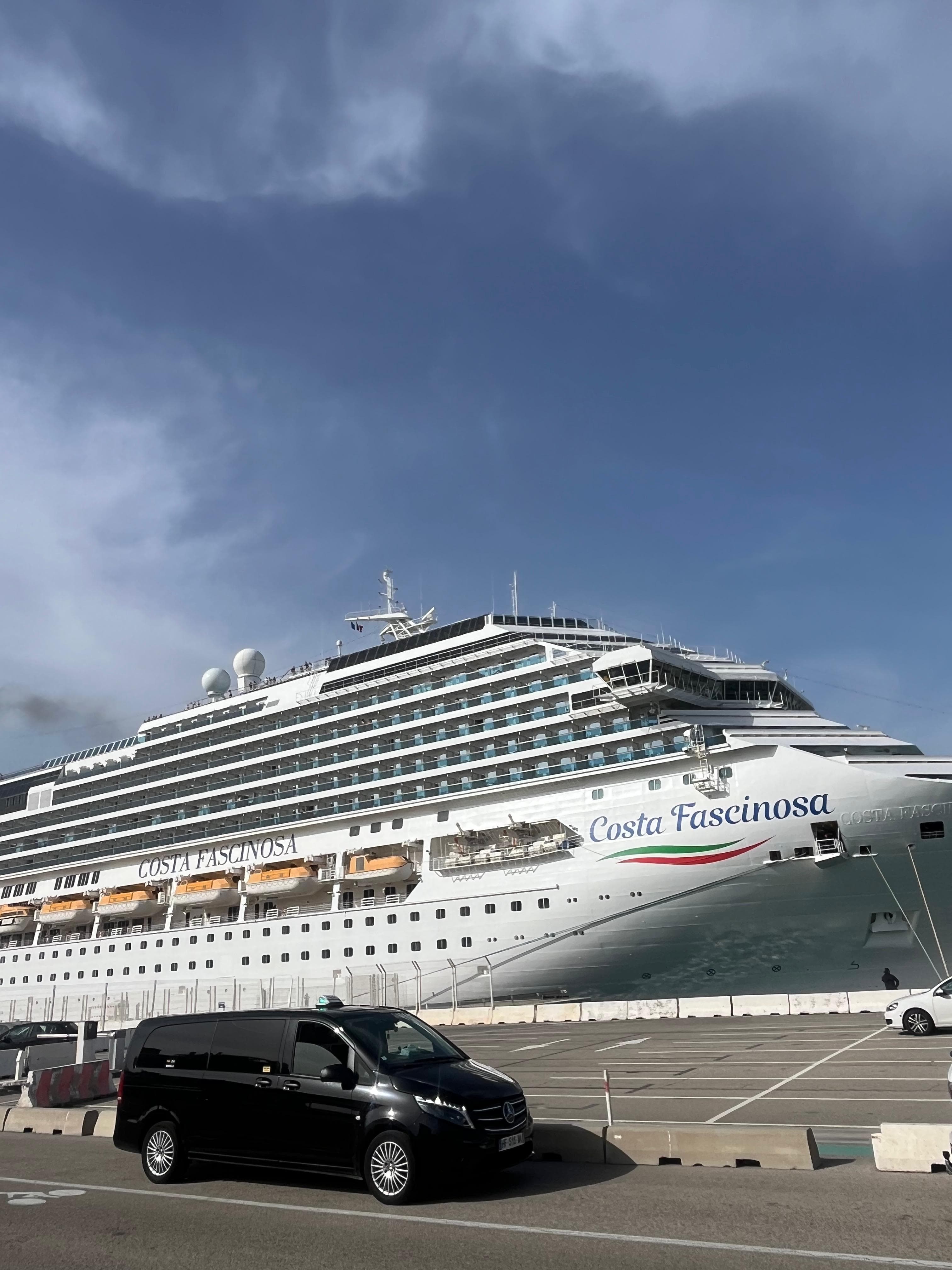 Terminal J4 Marseille : où retrouver son chauffeur (esplanade, Major, Mucem)