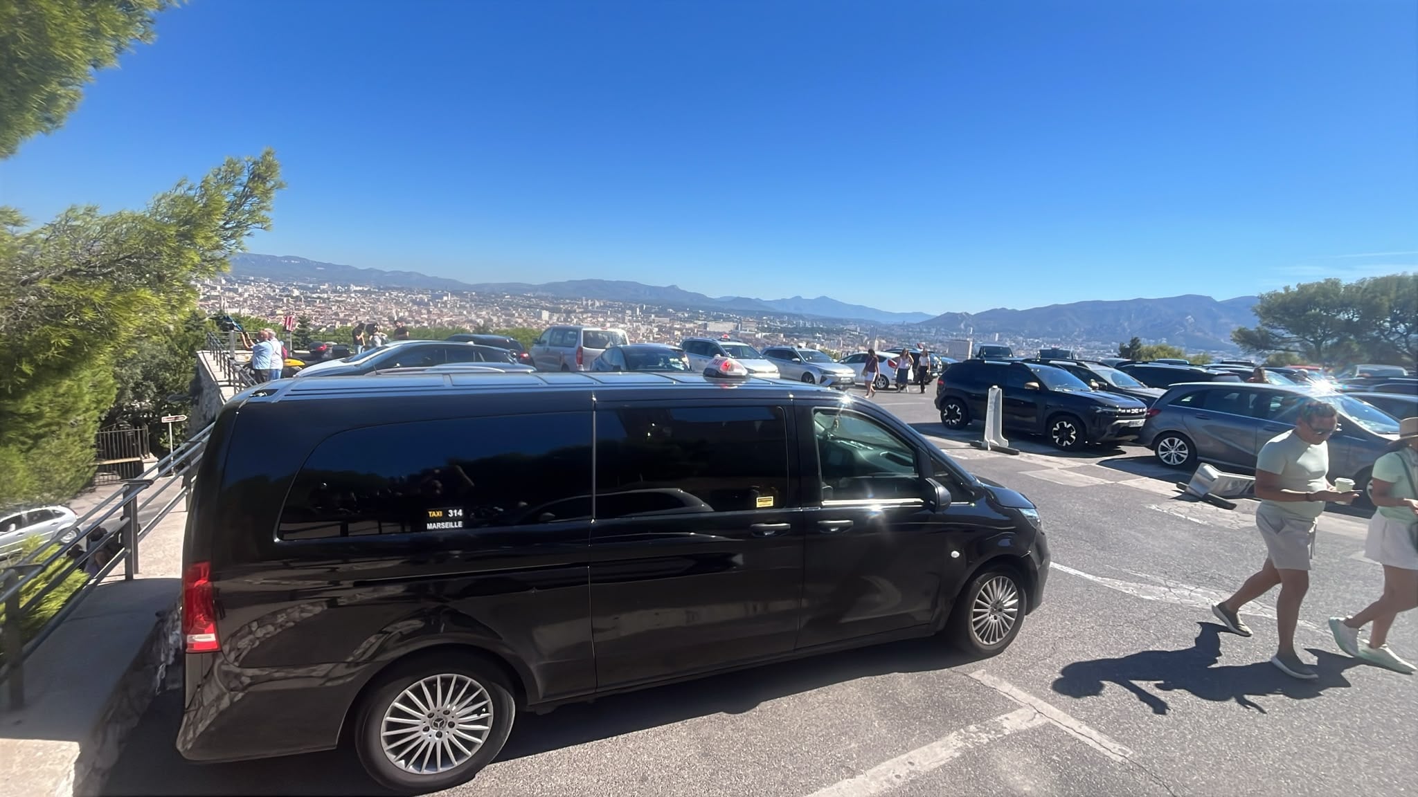 Visite de Marseille en van 8 places : circuit avec chauffeur